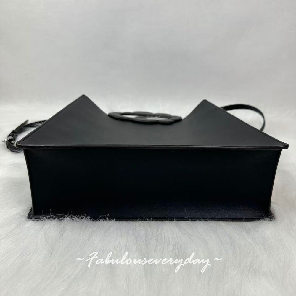 Coach Cloud Handle Tote In Coachtopia Leather/Black CT383 + Pouch/Wristlet - Picture 11 of 11